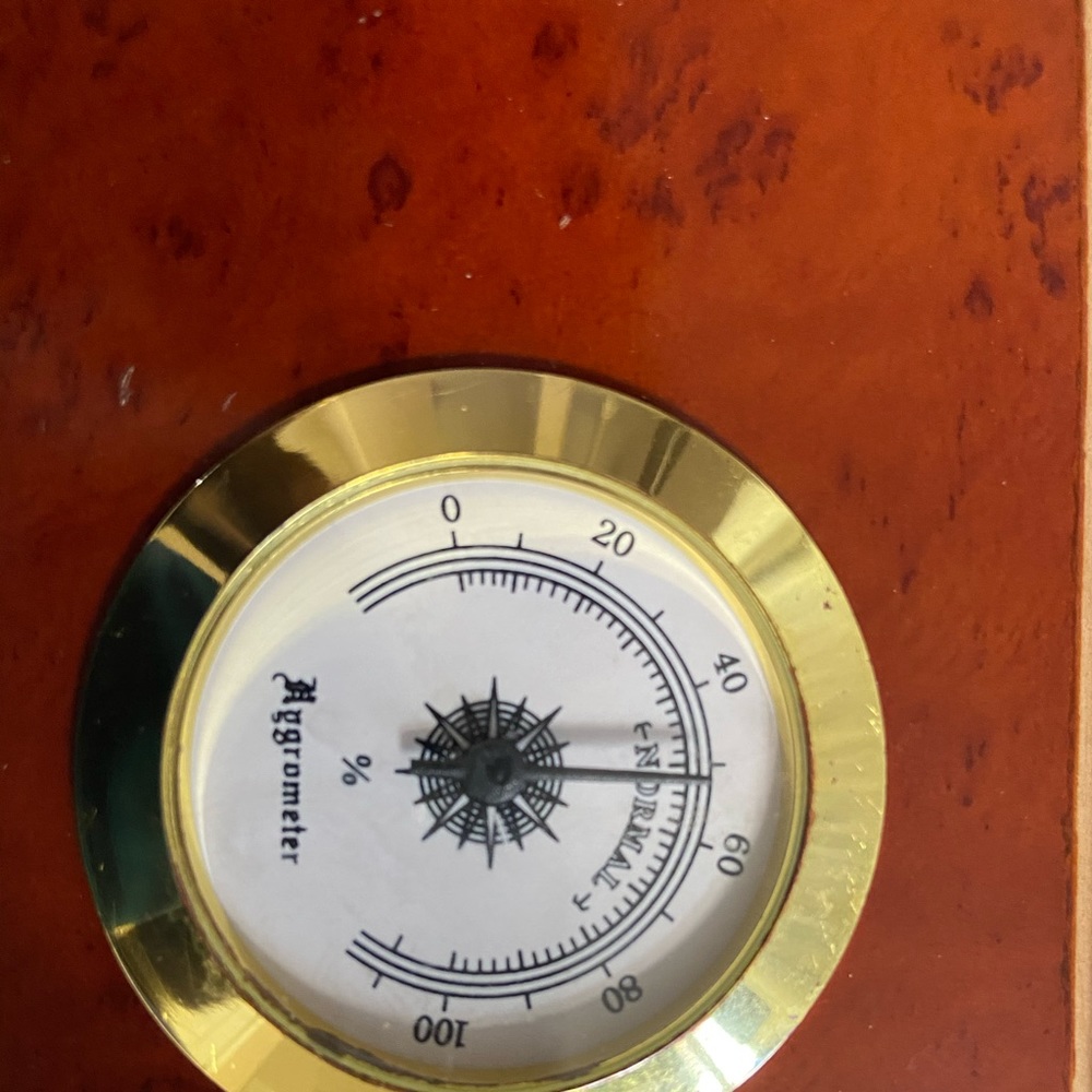 Humidor - Picture 6 of 13
